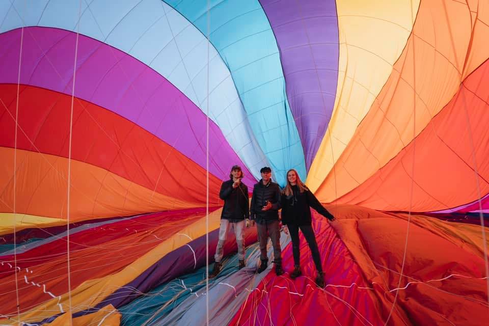 Ballon pilots getting ready for world record